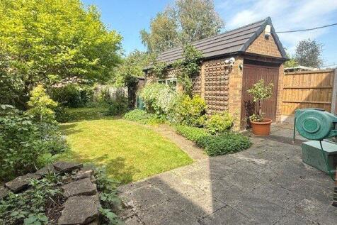 Garden &amp; Garage