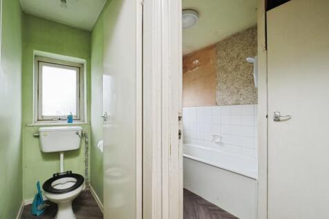 Wc &amp; Bathroom