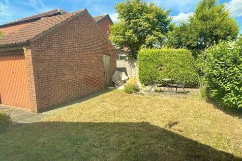Rear Garden &amp; Garage