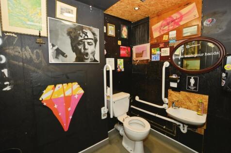 Bar Wc