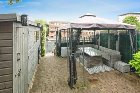 Outdoor Seating