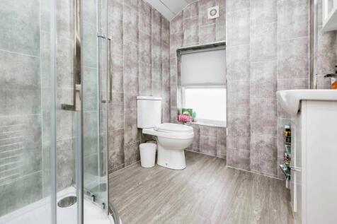 Shower Room 1