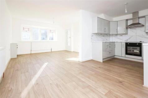 Kitchen To Lounge
