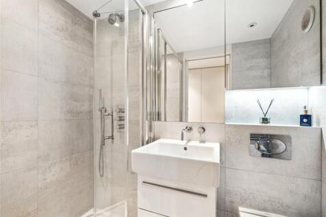 En-Suite 1