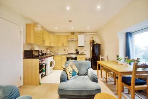 Kitchen/Reception
