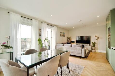 Kitchen/Reception