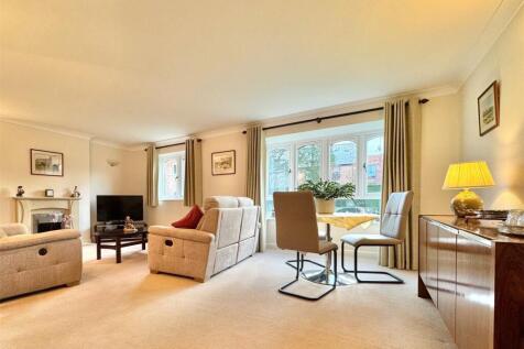 Living Dining Room