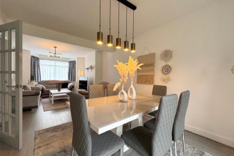 Living Dining Room