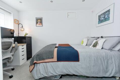 Office/Guest Bedroom