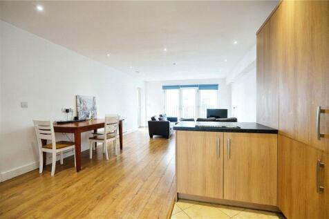 Lounge Kitchen