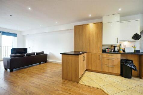 Lounge Kitchen