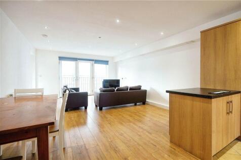 Lounge Kitchen