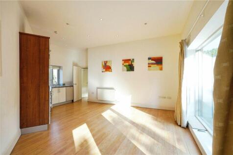 Lounge Kitchen