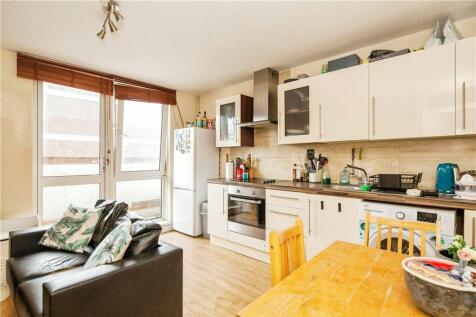 Lounge Kitchen