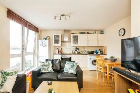 Lounge Kitchen