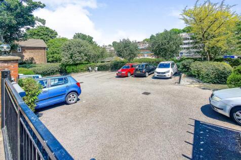 Residents Gated Park