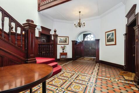 Communal Entrance
