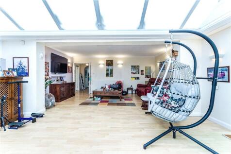 Conservatory/Lounge