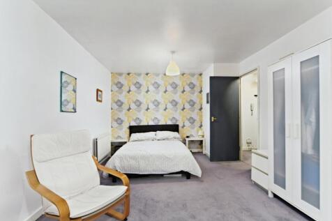 Lounge/Bedroom