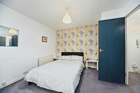 Lounge/Bedroom