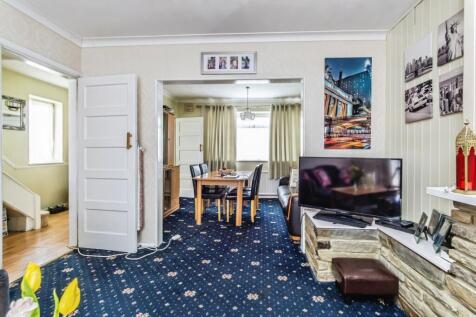 Lounge To Dining