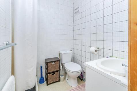 Ensuite Shower Room