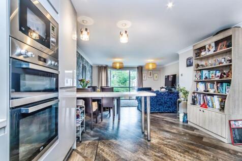 Kitchen/Lounge