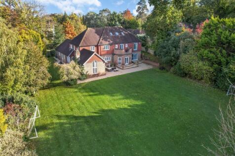 Rear &amp; Garden
