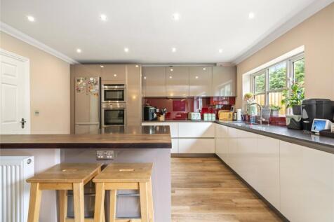 Reception/Kitchen