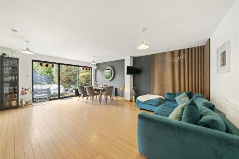 Family/Dining Room