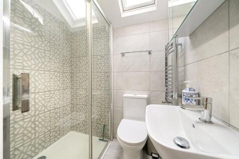 En Suite Shower Room