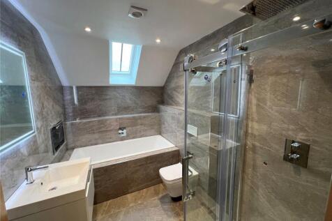 4 Piece Fam Bathroom