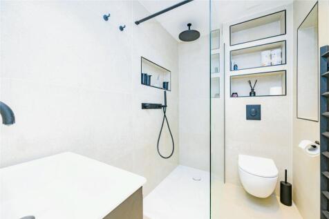Family Shower-Room