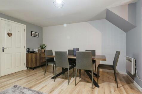 Diner/Lounge