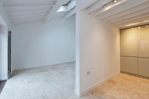 Kitchen/Lounge