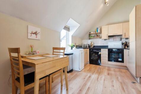 Kitchen/Lounge