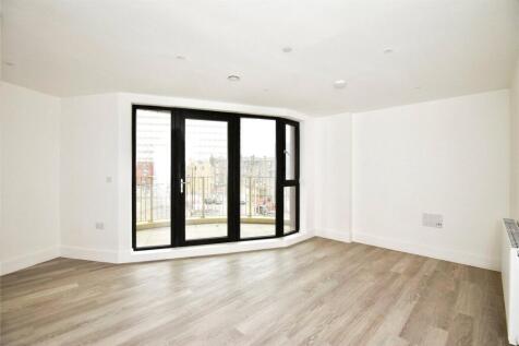 Living Dining Area