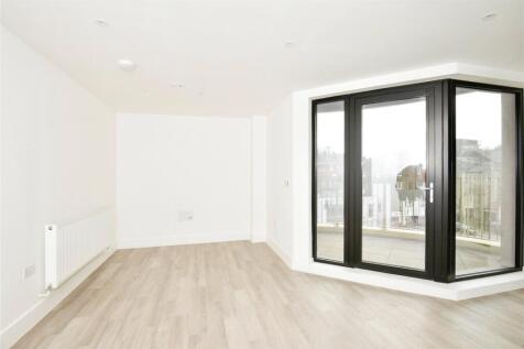 Living Dining Area