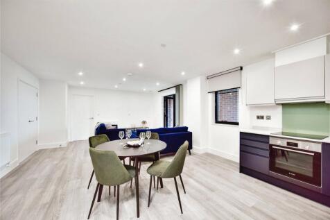 Dining Kitchen Area