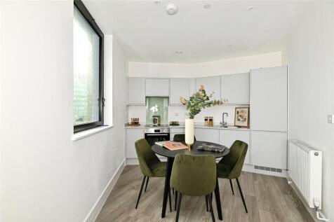 Kitchen Dining Area