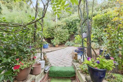 Rear Courtyard