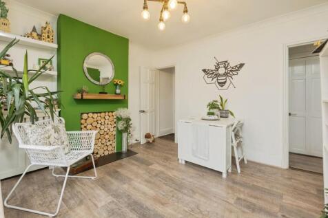 Entrance Room