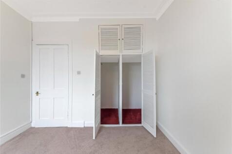 Wardrobes/Cupboards