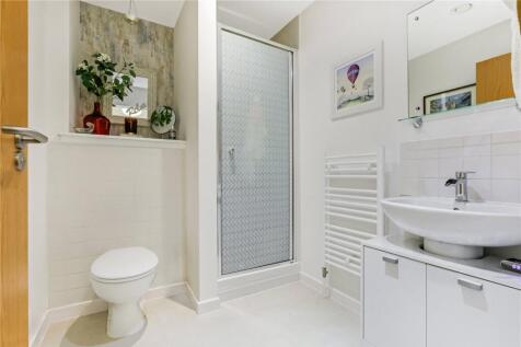 Bedroom 1 Ensuite