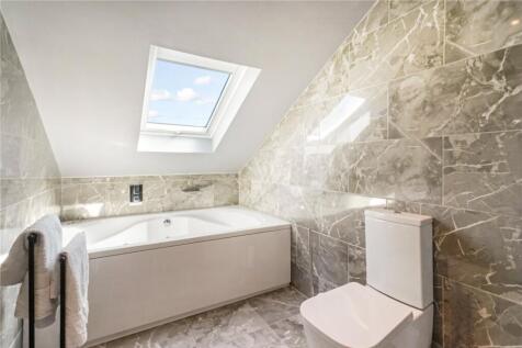 Bedroom 3 Ensuite