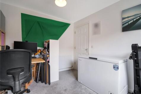 Bedroom 5/Dining Rm