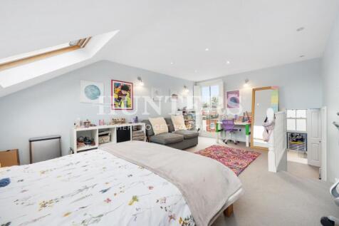 Loft Bedroom Reverse