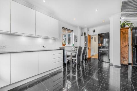Kitchen Reverse