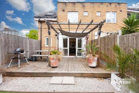 Garden Reverse
