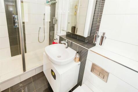 En-Suite 1